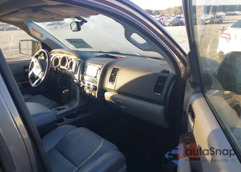 2017 Toyota Sequoia Platinum from USA, damaged, VIN 5TDDW5G14HS152822